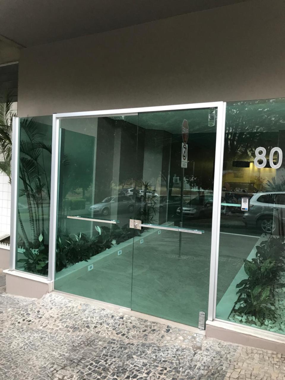 Amplo Seguro Proximo Hospital Unimed Materdei Madre Teresa Lejlighed Belo Horizonte Eksteriør billede